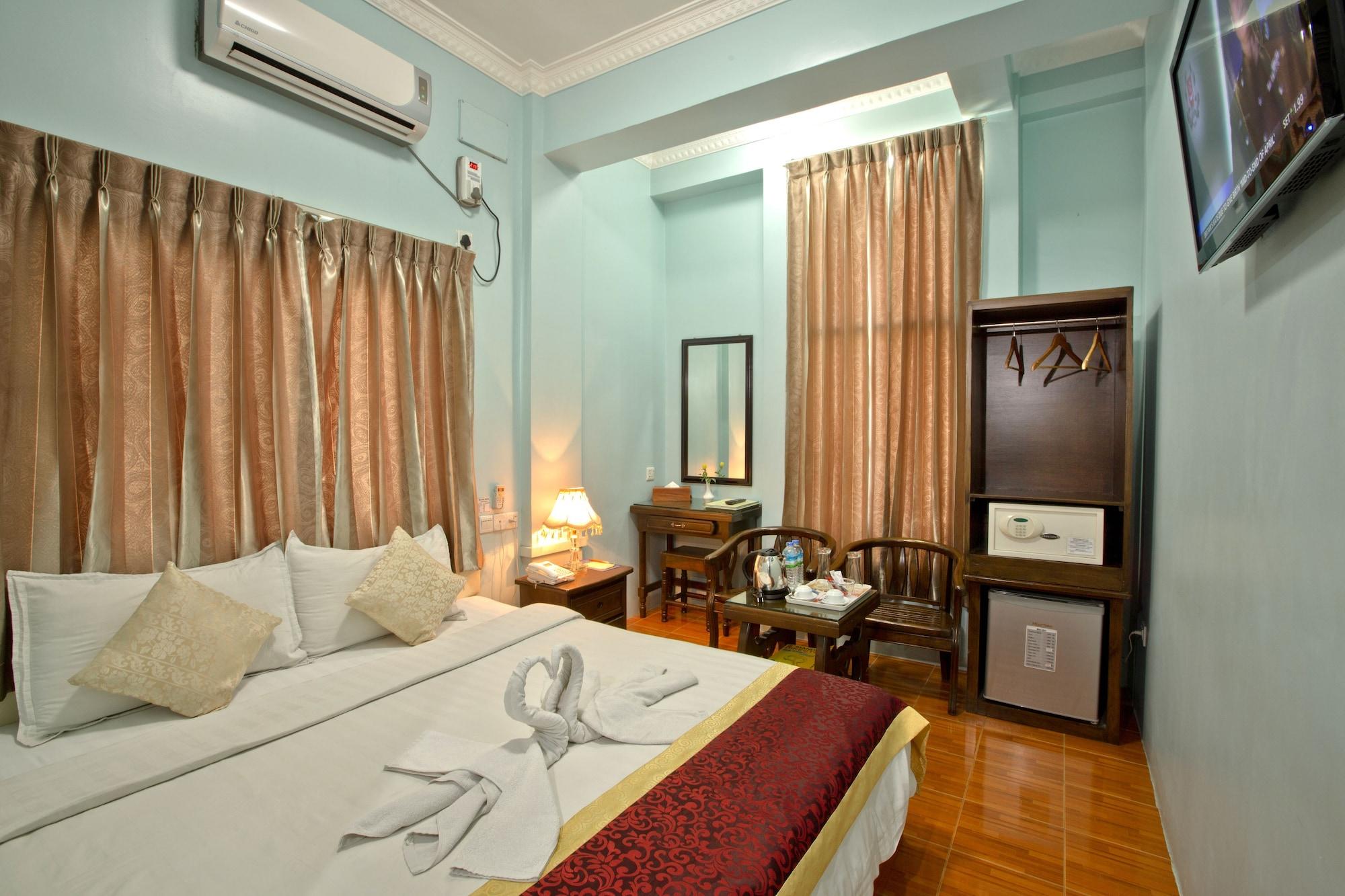 79 Living Hotel Mandalay Esterno foto